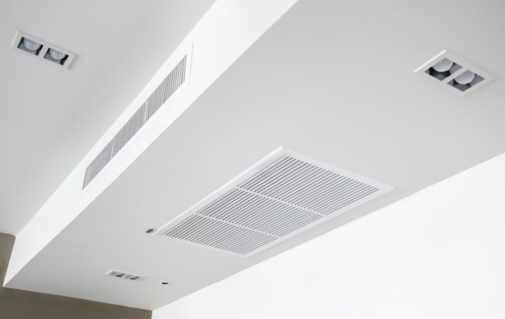 Correspondiente a Debilitar Complaciente El aire acondicionado por conductos gotea: qué hacer - TS CLIMA -  Instalación aire acondicionado valencia